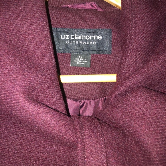 NWOT Liz Claiborne Long Coat. - Picture 3 of 6